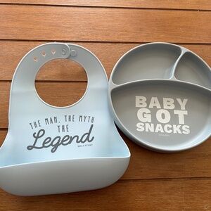 Baby silicone bib and plate set